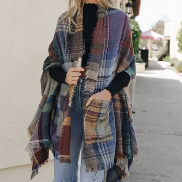 Cozy Plaid Ruana Shawl Blanket Autumn - Picture 2 of 5